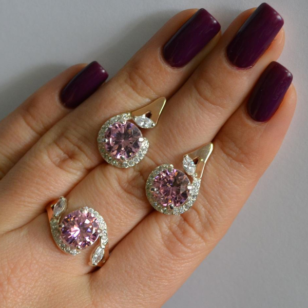 Срібний набір з золотими пластинами