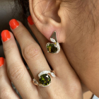 Срібна каблучка з золотими вставками