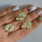 Срібний набір з золотими пластинами