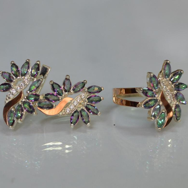 Срібний набір з золотими пластинами