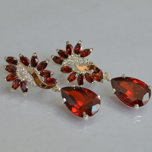 Срібні сережки з золотими вставками