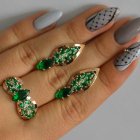 Срібний набір з золотими пластинами