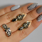 Срібний набір з золотими пластинами