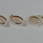 Срібний набір з золотими пластинами