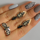 Срібний набір з золотими пластинами