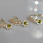 Срібний набір з золотими пластинами