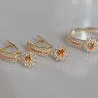 Срібний набір з золотими пластинами