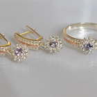 Срібний набір з золотими пластинами