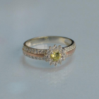 Серебряное кольцо с золотыми вставками