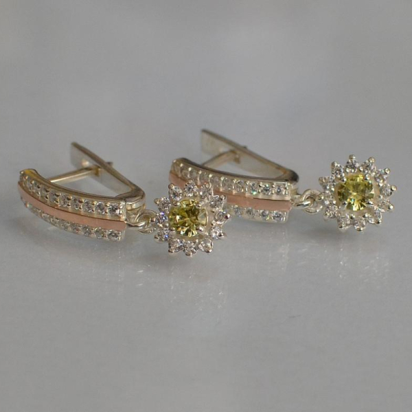 Серебряные серьги с золотыми вставками