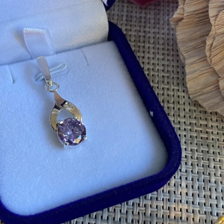 Срібна підвіска з пластинами золота