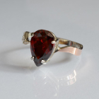 Срібна каблучка з золотими вставками