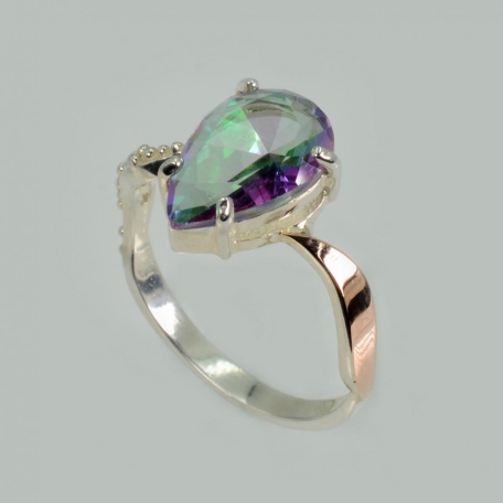 Срібна каблучка з золотими вставками