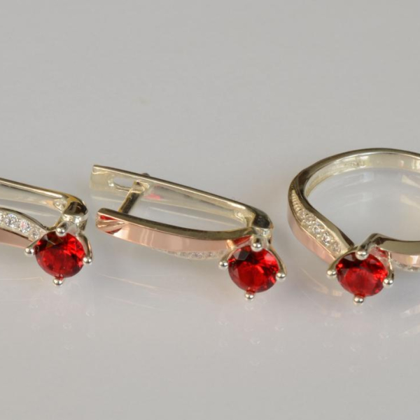 Серебряный набор с золотыми пластинами