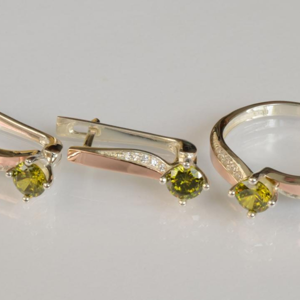 Серебряный набор с золотыми пластинами