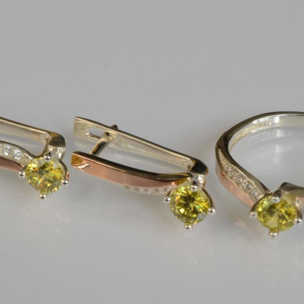 Серебряный набор с золотыми пластинами