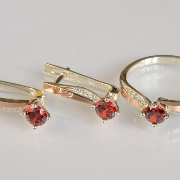 Серебряный набор с золотыми пластинами