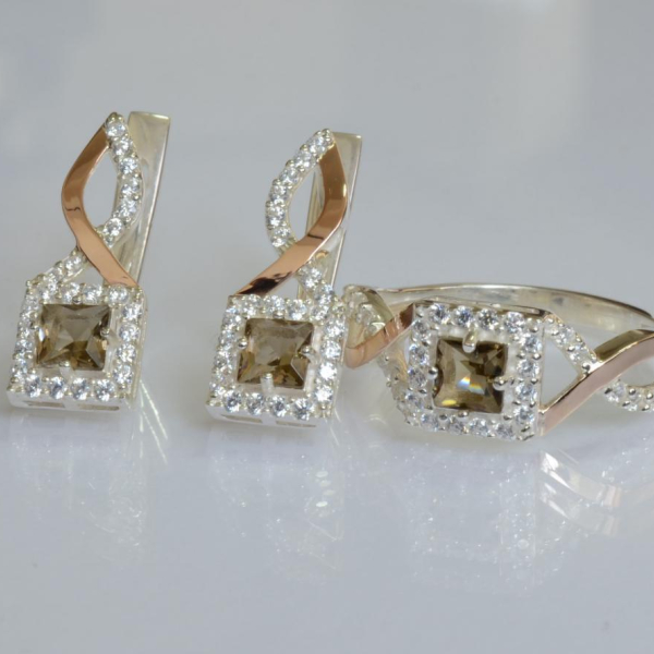 Серебряный набор с золотыми пластинами