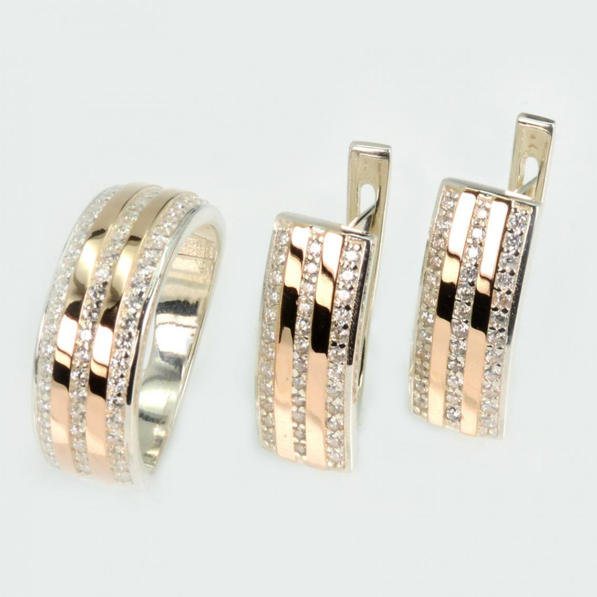 Серебряный набор с золотыми пластинами