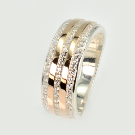 Срібна каблучка з золотими вставками