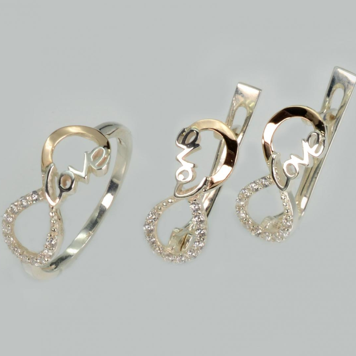 Серебряный набор с золотыми пластинами