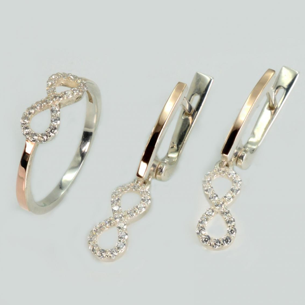 Срібний набір з золотими пластинами