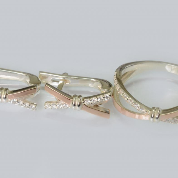 Серебряный набор с золотыми пластинами