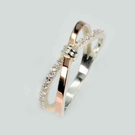 Срібна каблучка з золотими вставками