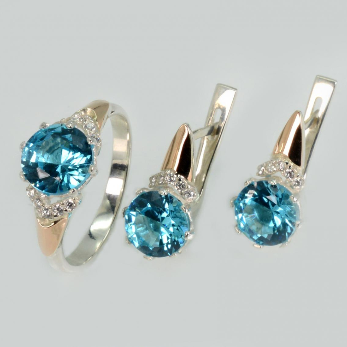 Серебряный набор с золотыми пластинами