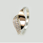 Срібна каблучка з золотими вставками