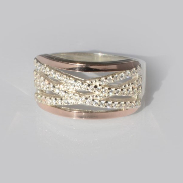 Срібна каблучка з золотими вставками