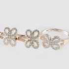 Срібний набір з золотими пластинами