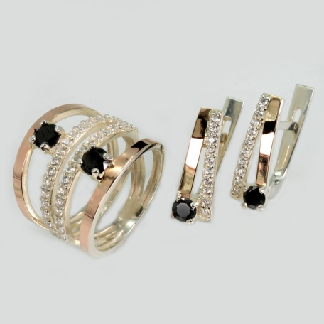 Срібний набір з золотими пластинами