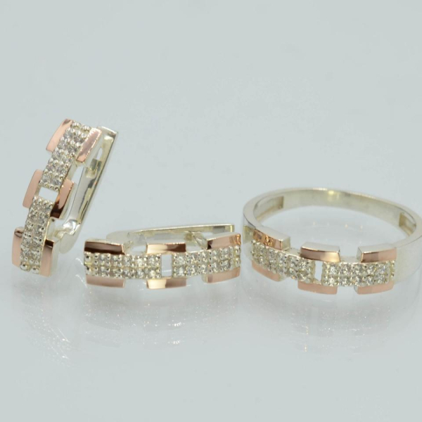 Серебряный набор с золотыми пластинами