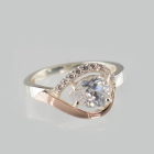 Срібна каблучка з золотими вставками