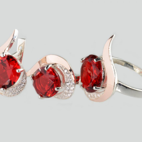 Серебряный набор с золотыми пластинами