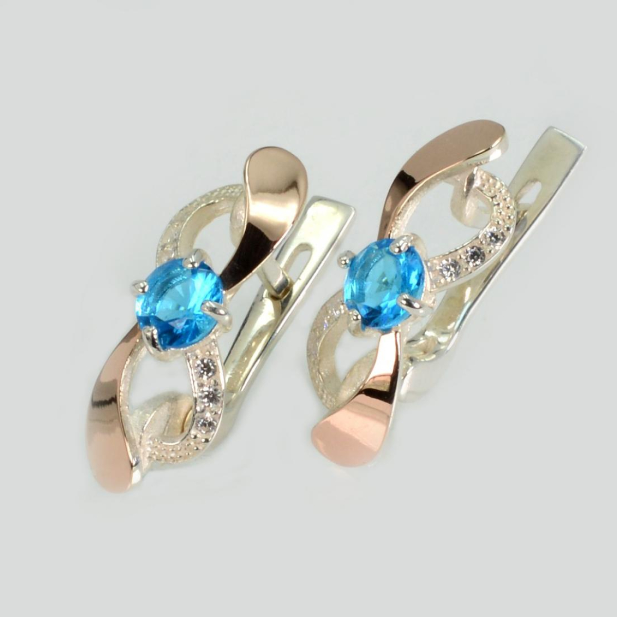 Серебряные серьги с золотыми пластинами