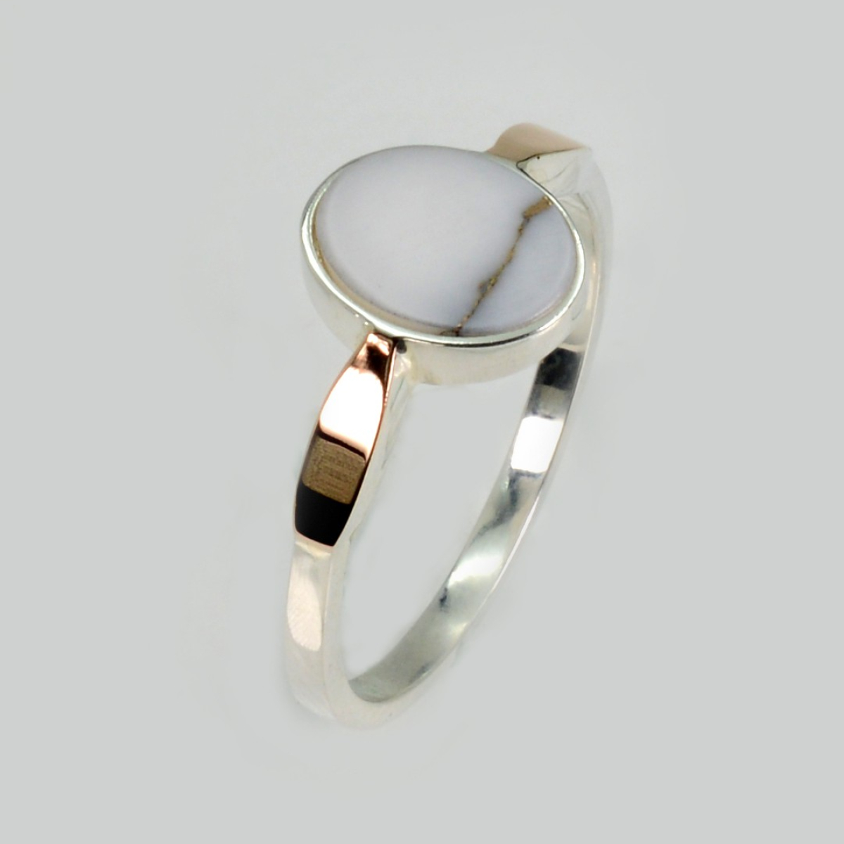 Срібна каблучка з агатом