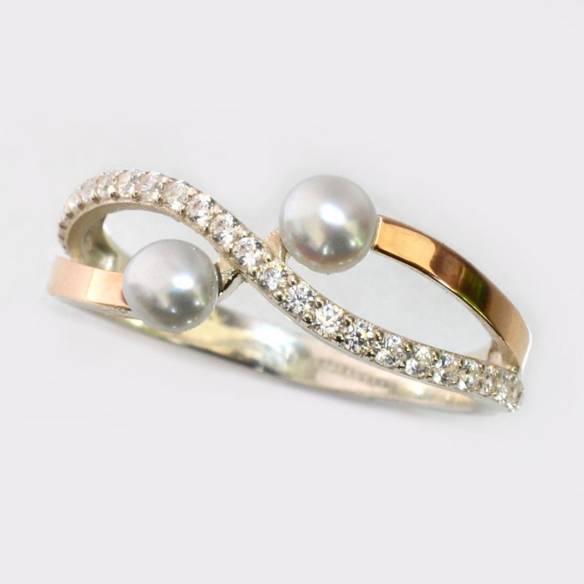 Срібна каблучка з перлинами