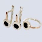 Серебряный комплект(серьги и кольцо) с ониксом