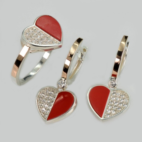 Серебряный набор с кораллом