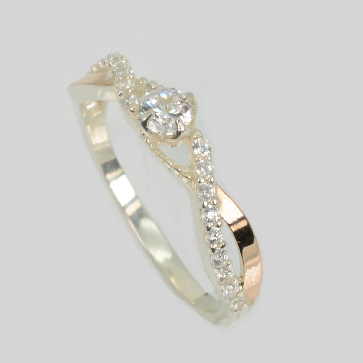 Серебряное кольцо