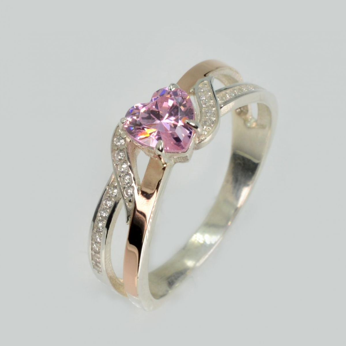 Серебряное кольцо