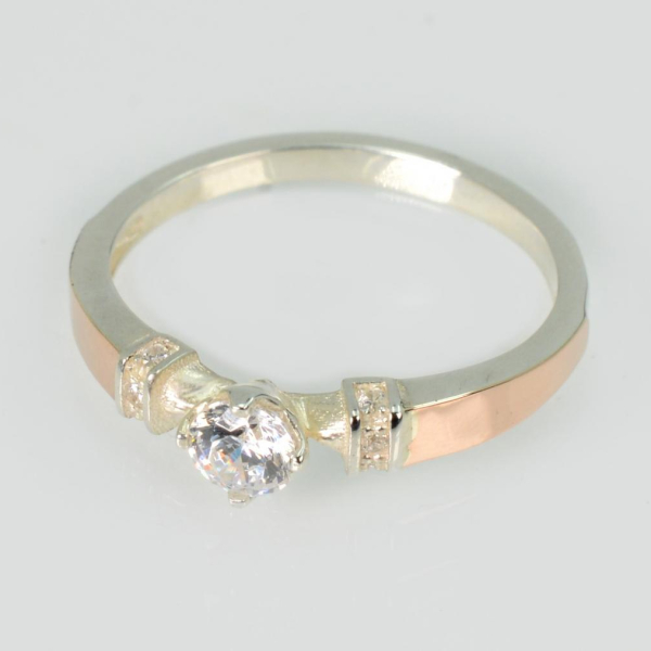 Серебряное кольцо