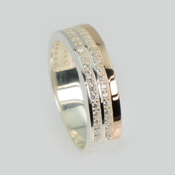 Срібна каблучка