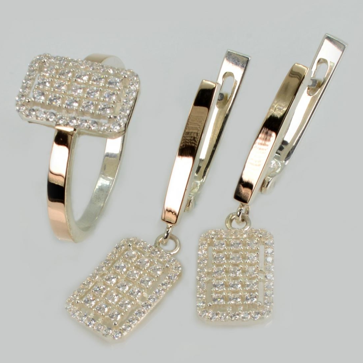 Серебряный набор с золотими пластинами