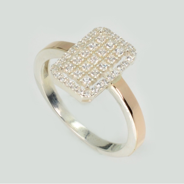 Серебряное кольцо с золотыми вставками