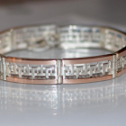 Срібний браслет з пластинами із золота