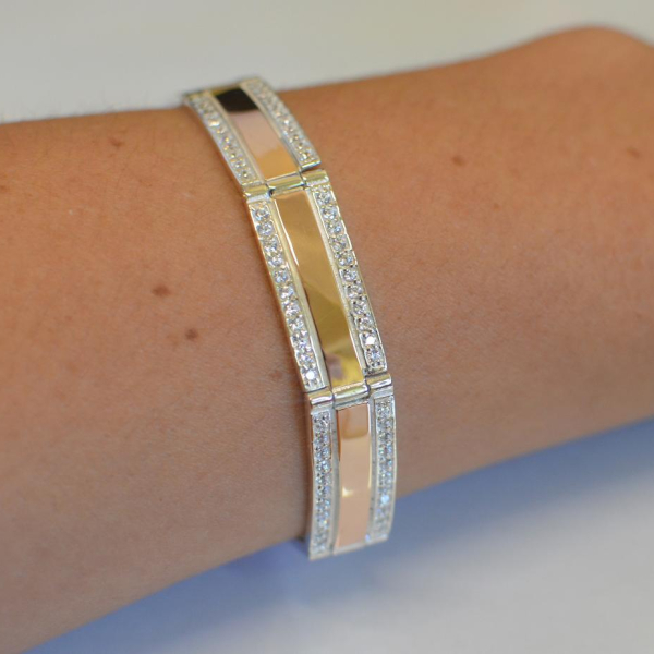 Серебряный браслет с пластинами из золота