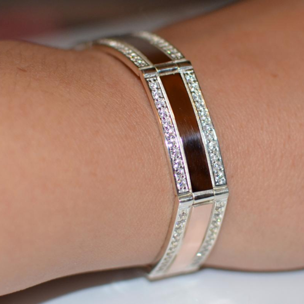 Серебряный браслет с пластинами из золота